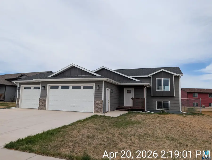 3682 Remington Rd, Rapid City, SD 57703 - #2