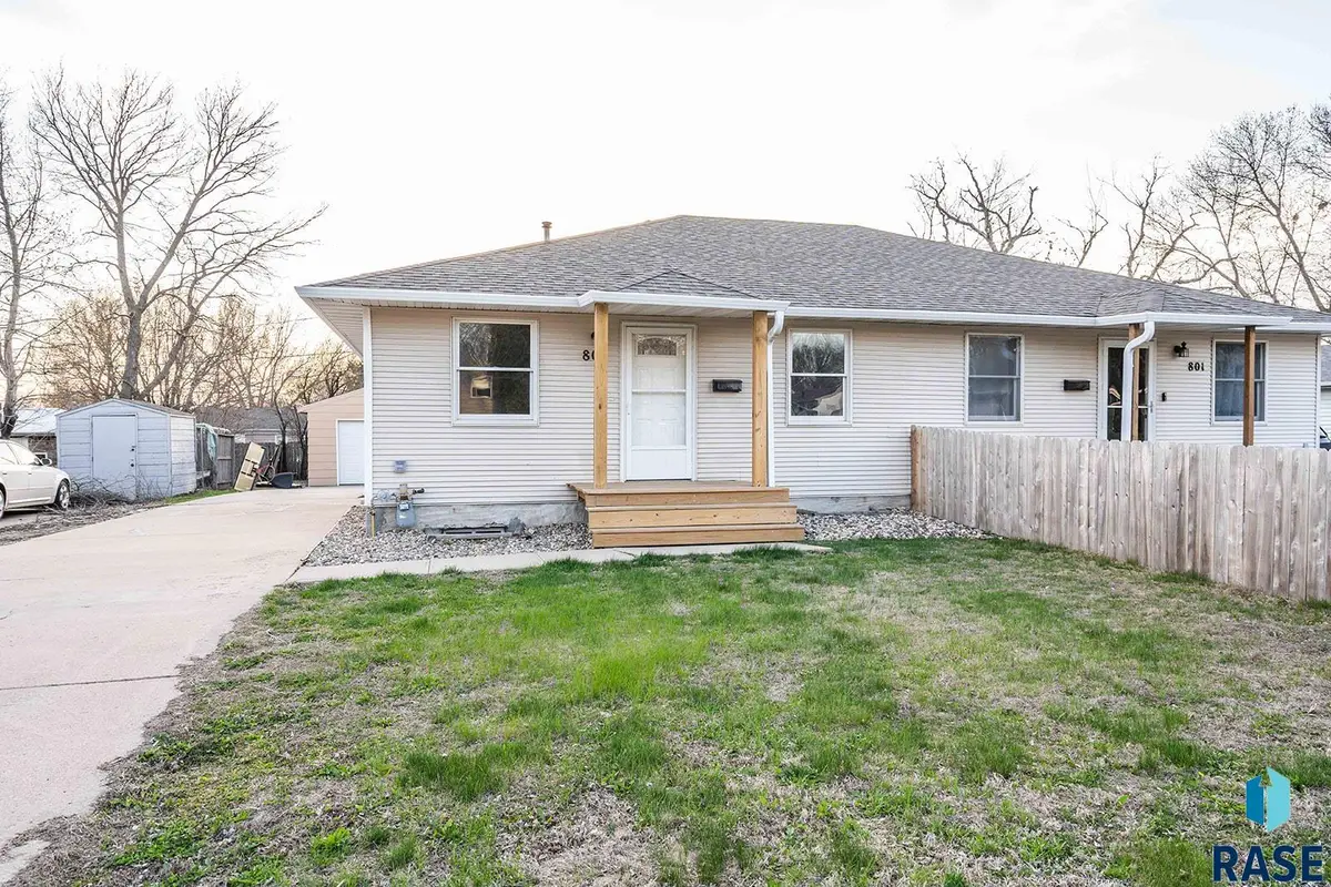 803 Cleveland Ave, Sioux Falls, SD 57103 - #1