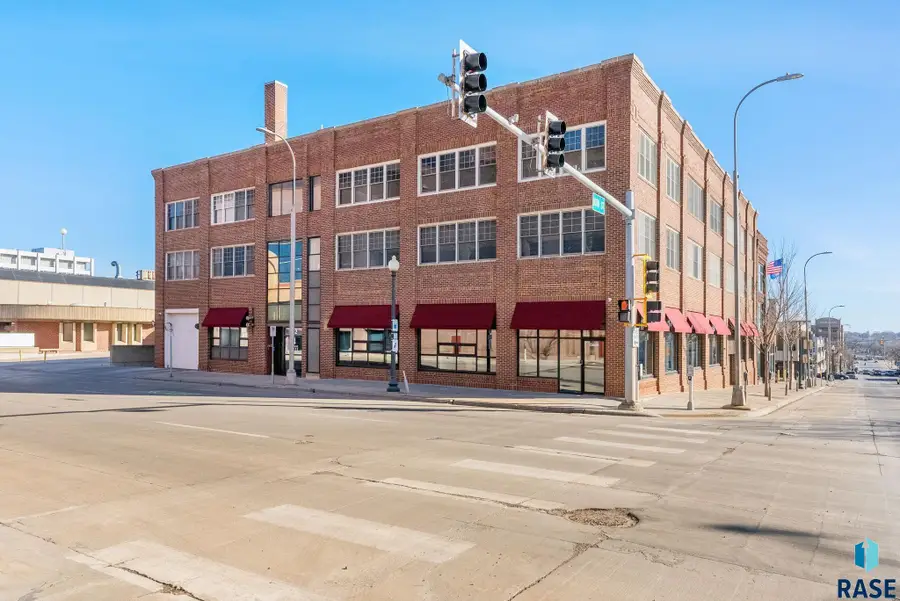 132 S Dakota Ave #207, Sioux Falls, SD 57104 - #3