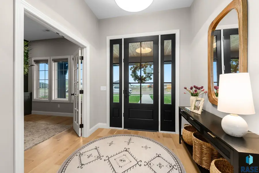 1100 Duck Trl, Hartford, SD 57033 - #3