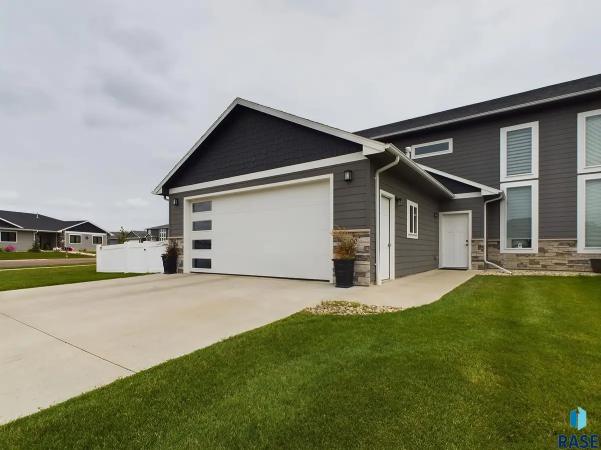 7300 S Audie Ave, Sioux Falls, SD 57108 - #1