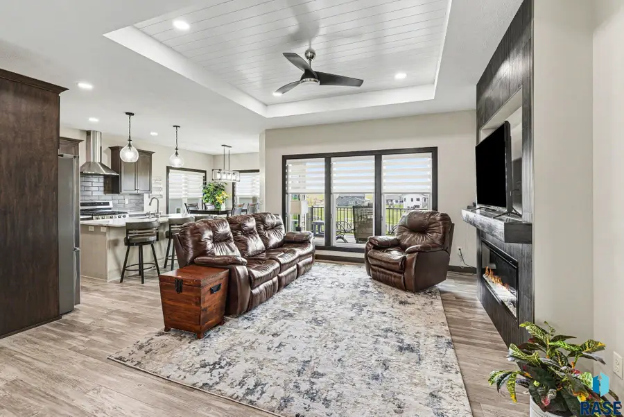 1900 S Firefly Dr, Sioux Falls, SD 57110 - #3