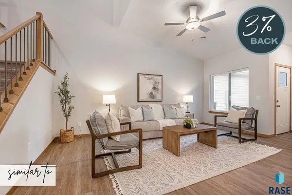 9116 W Ark Pl, Sioux Falls, SD 57106