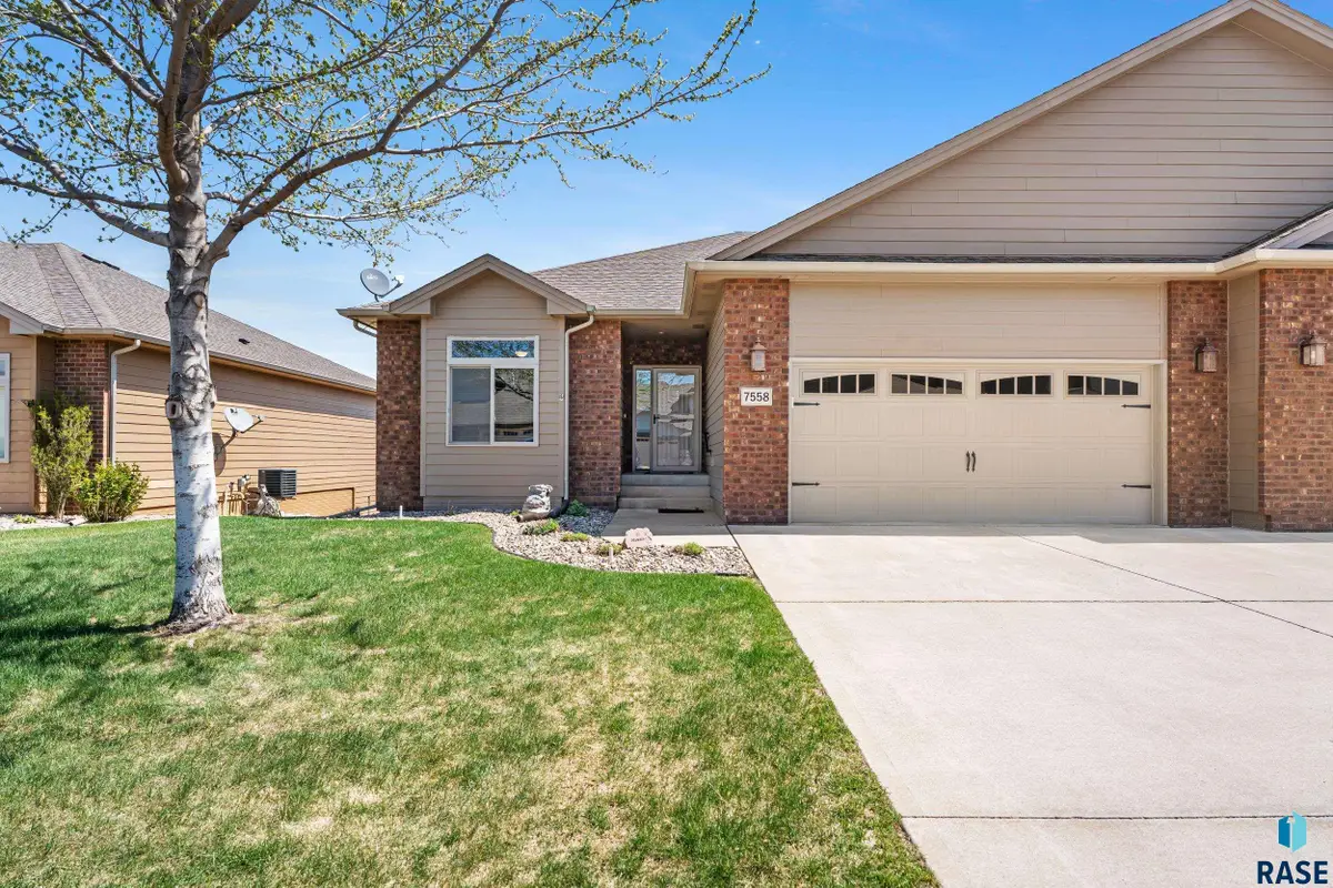 7558 S Grand Arbor Pl, Sioux Falls, SD 57108 - #1