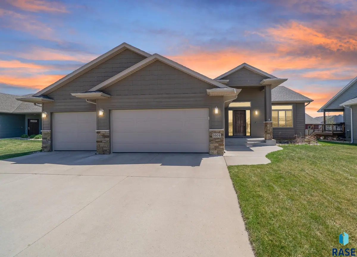 5504 S Solono Ave, Sioux Falls, SD 57108 - #1