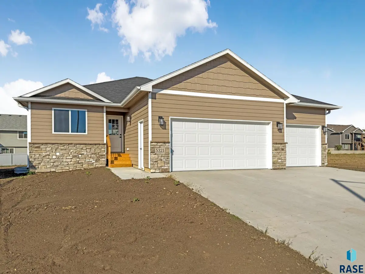 5321 S Bahnson Ave, Sioux Falls, SD 57110 - #1
