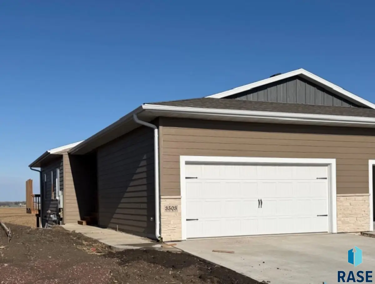 3503 S Heather Ave, Sioux Falls, SD 57106 - #1