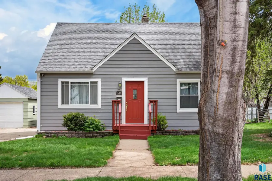 1516 S Van Eps Ave, Sioux Falls, SD 57105 - #3