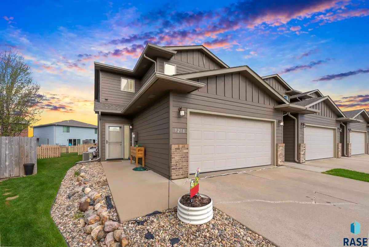 9218 W Norma Trl, Sioux Falls, SD 57106 - #1