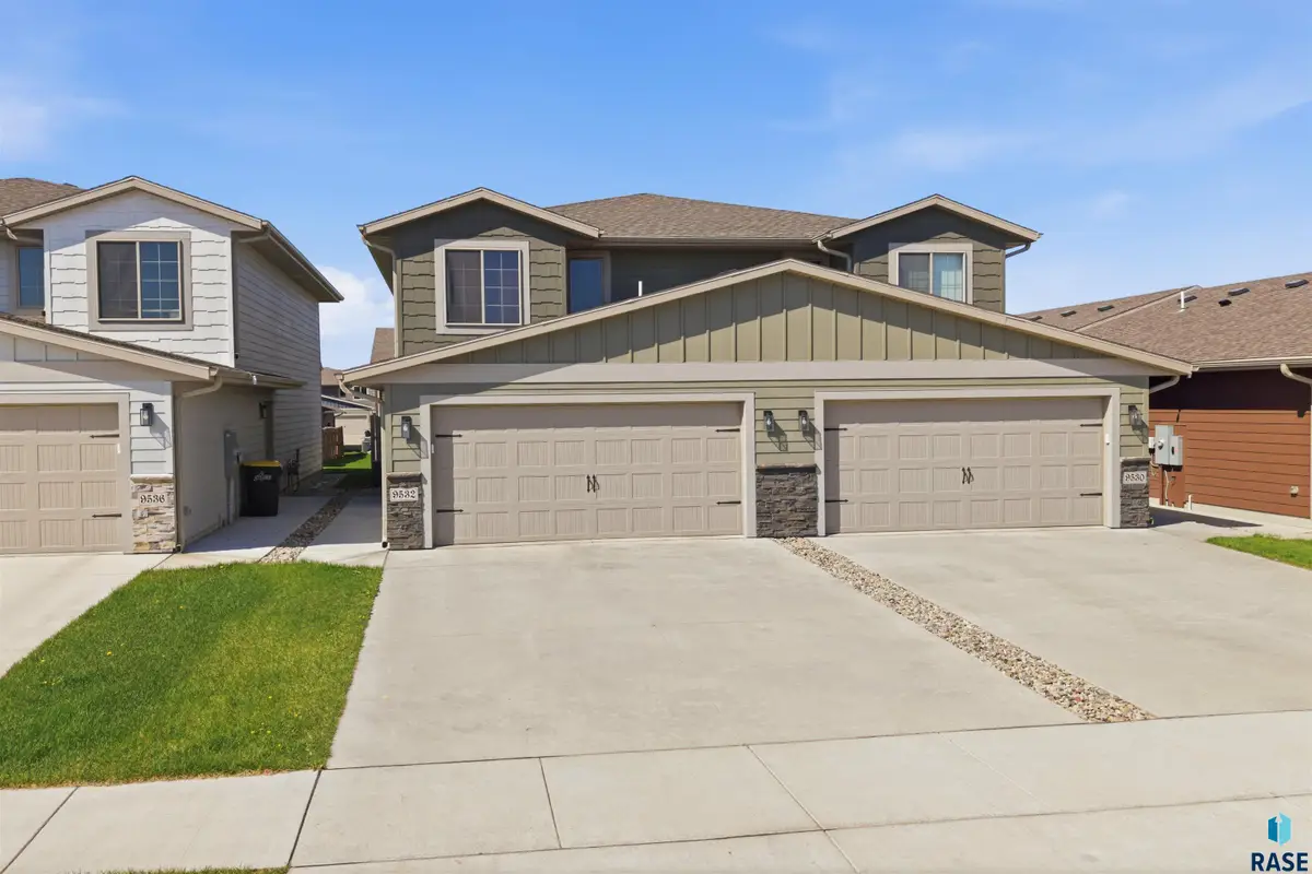 9532 W Dolores Dr, Sioux Falls, SD 57106 - #1