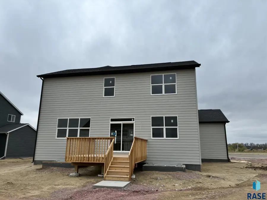 2116 E Bergen Cir, Brandon, SD 57005 - #2