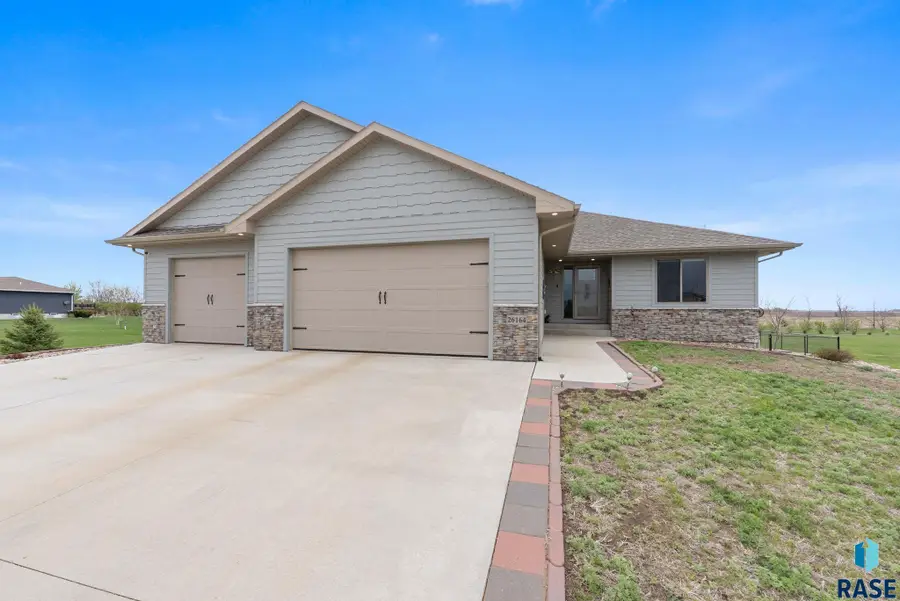 26164 Reed Ct, Canistota, SD 57012 - #3