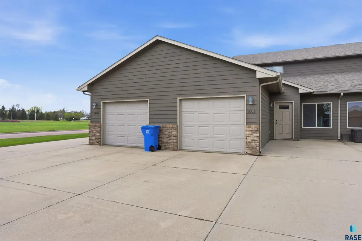 3013 Purdue Ave #3, Sioux Falls, SD 57106 - #1