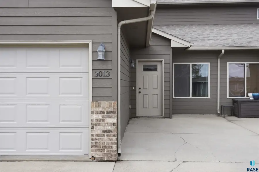 3013 Purdue Ave #3, Sioux Falls, SD 57106 - #3