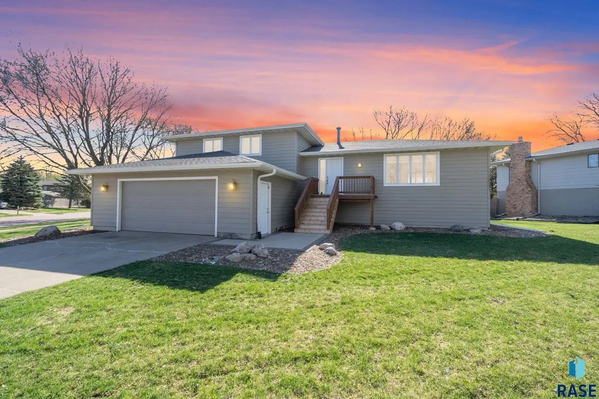 4500 S Tomar Rd, Sioux Falls, SD 57105 - #1