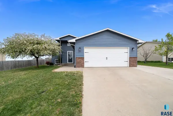 504 Adam Ave, Baltic, SD 57003