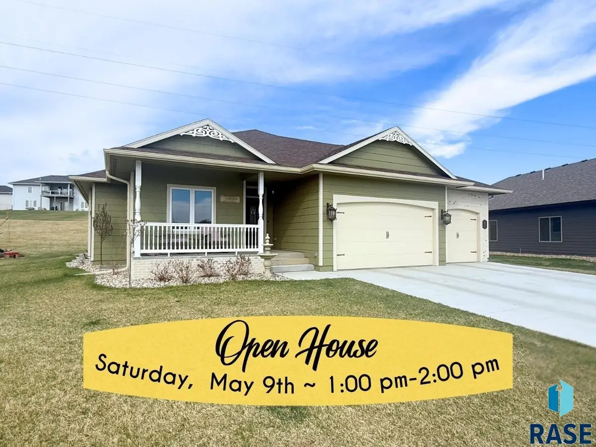 821 N Sylvan Dr, Sioux Falls, SD 57110 - #1