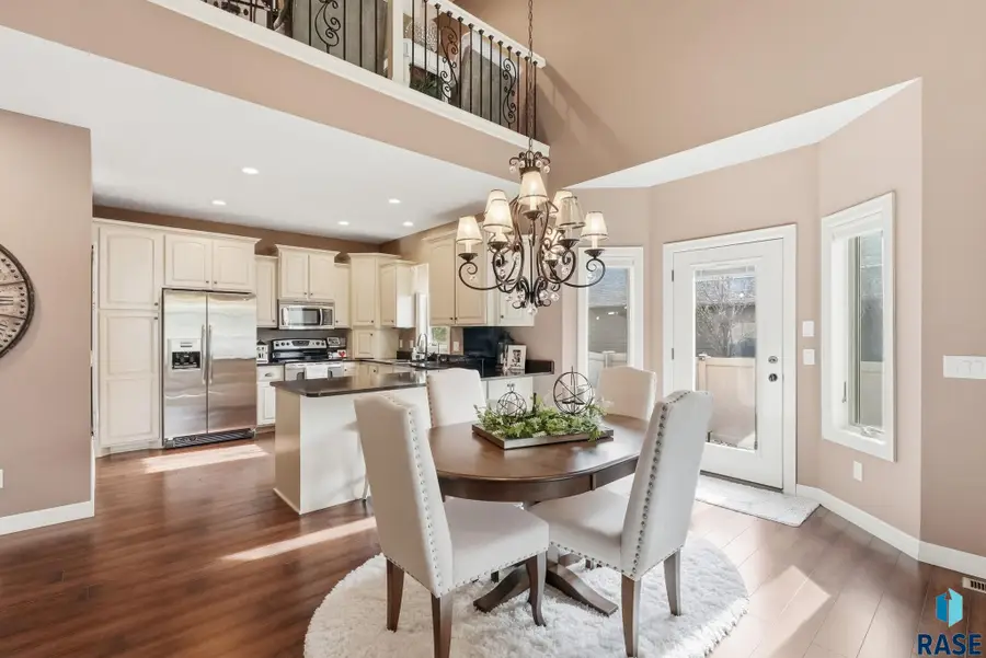 7303 S Grand Arbor Ct, Sioux Falls, SD 57108 - #3