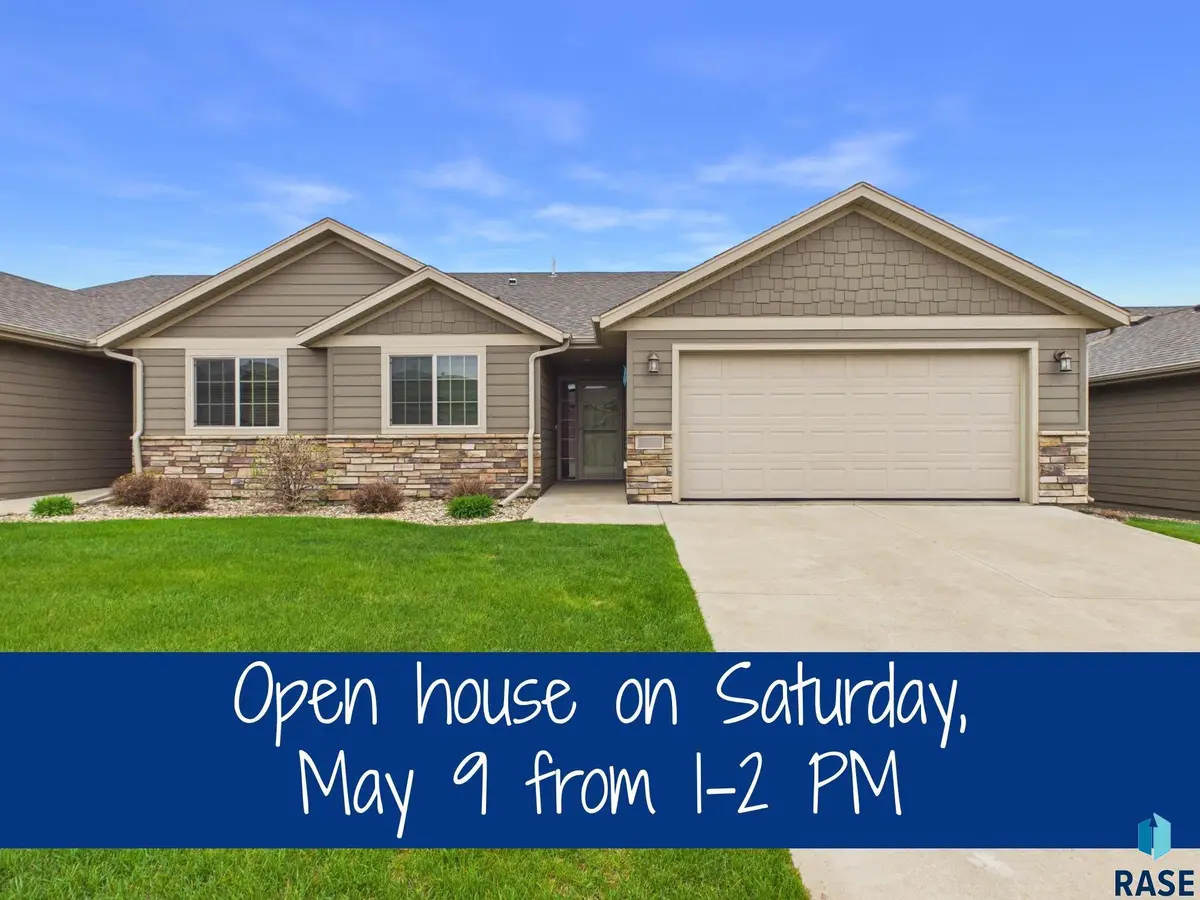 3916 S Grand Slam Ave, Sioux Falls, SD 57110 - #1