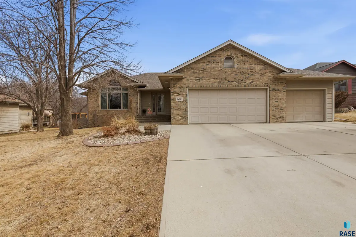 3508 S Judy Ave, Sioux Falls, SD 57103 - #1