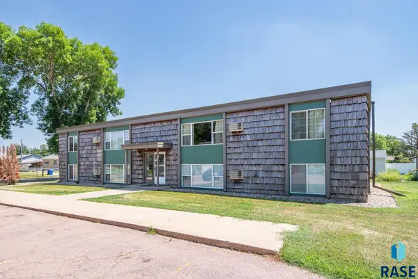 3505 S Hawthorne Ave, Sioux Falls, SD 57105