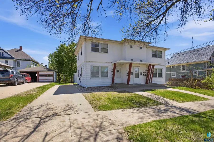 707 709 W 8th St, Sioux Falls, SD 57104 - #2