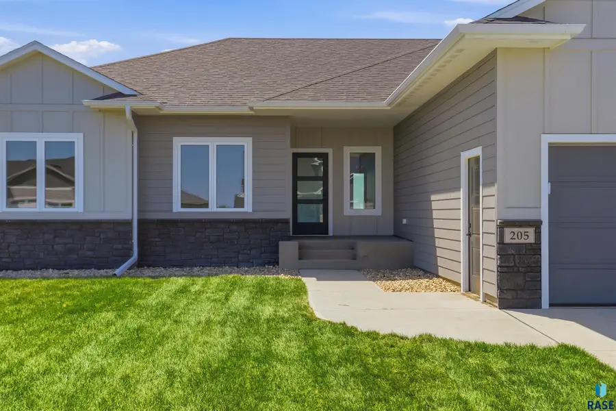 205 E 8th St, Tea, SD 57064 - #2