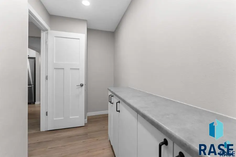 3556 Gateway Blvd #203, Sioux Falls, SD 57106 - #3
