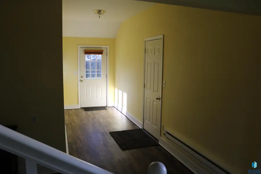 212 W 41st St, Sioux Falls, SD 57105 - #2