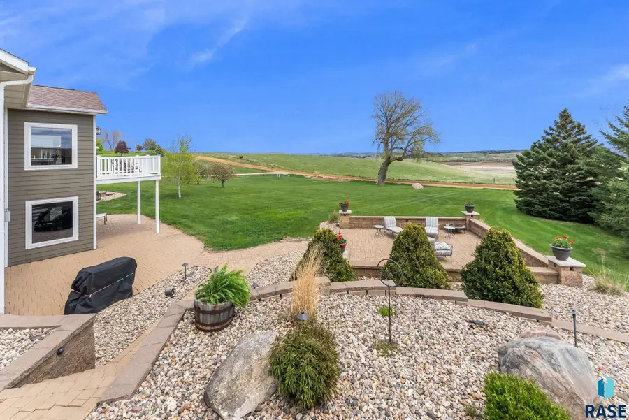 48290 N Hiawatha Pl, Canton, SD 57013 - #3