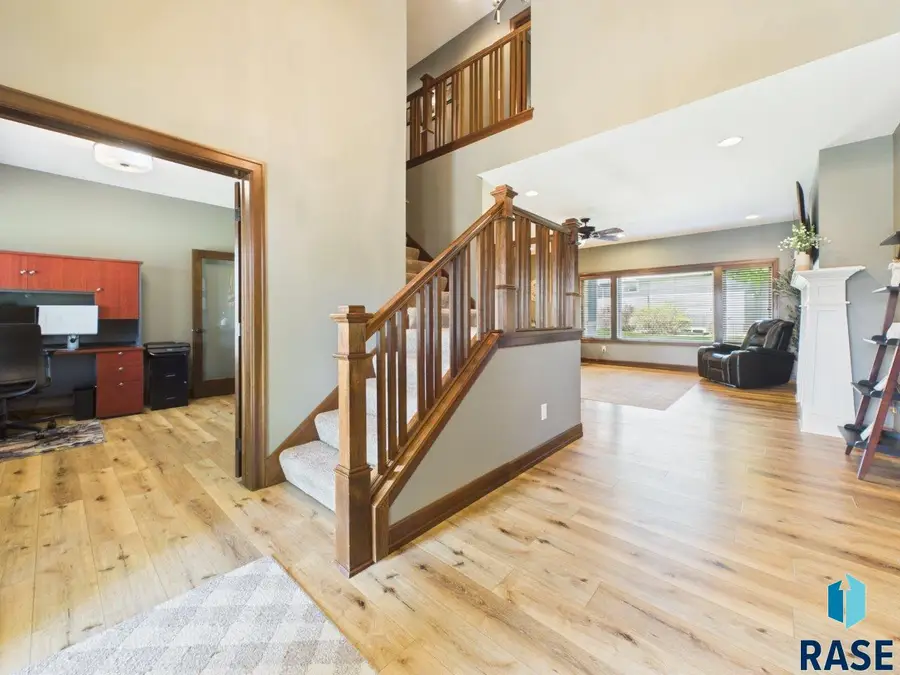 1935 Rainy Cir, Sioux Falls, SD 57110 - #3