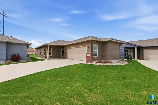 1505 S Foss Ave, Sioux Falls, SD 57110