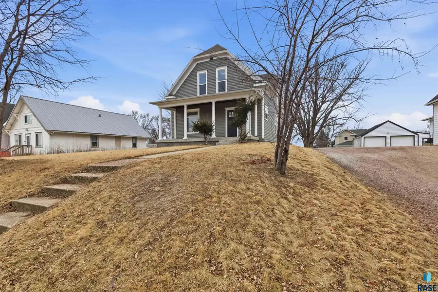 203 S Sherman Ave, Colton, SD 57018 - #3
