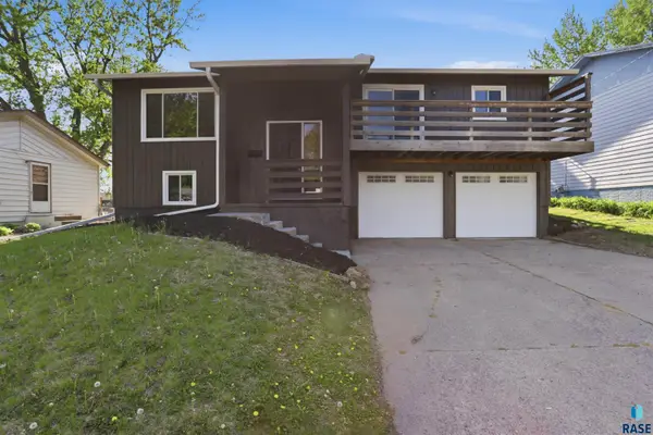 937 S Harrington Ave, Sioux Falls, SD 57103