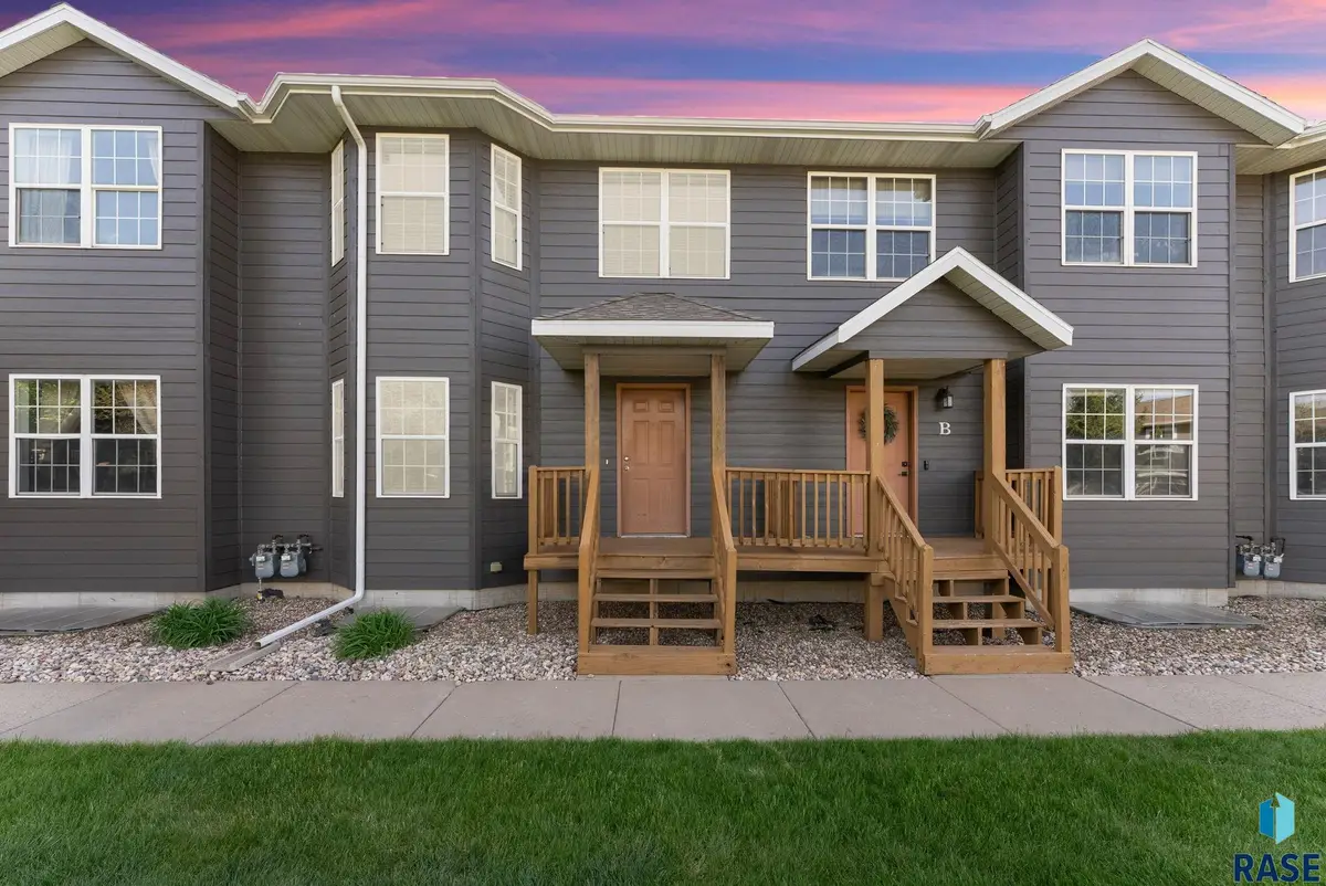 1812 S Mulberry Ave #C, Brandon, SD 57005 - #1