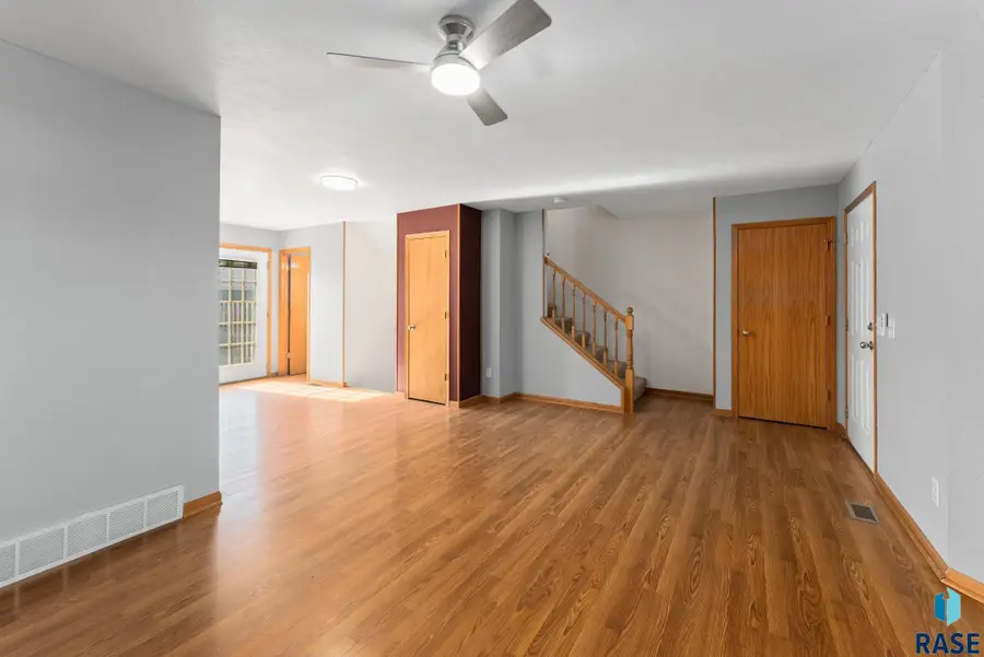 1812 S Mulberry Ave #C, Brandon, SD 57005 - #2