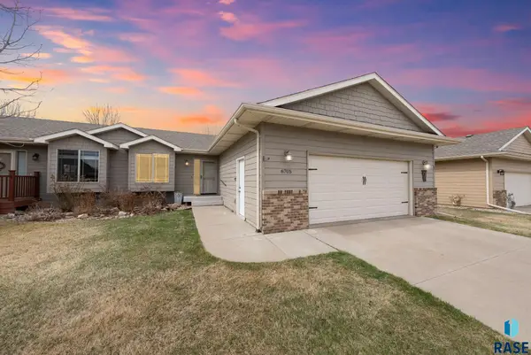 6705 S Witzke Ave, Sioux Falls, SD 57108
