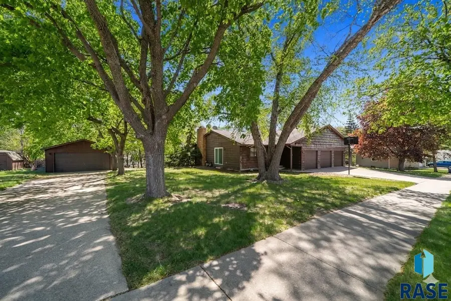 2717 19,21&23 E Klondike Trl, Sioux Falls, SD 57103 - #2
