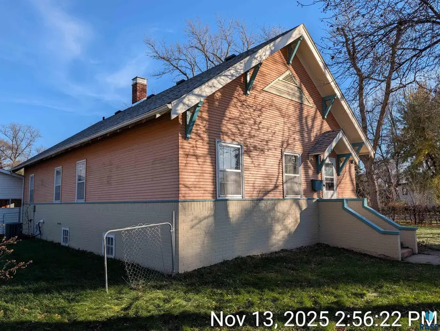 203 E 6th Ave, Sisseton, SD 57262 - #3