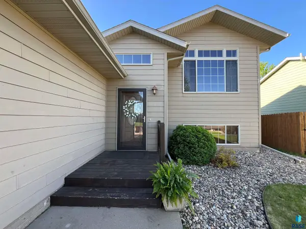 7809 W 55th St, Sioux Falls, SD 57106
