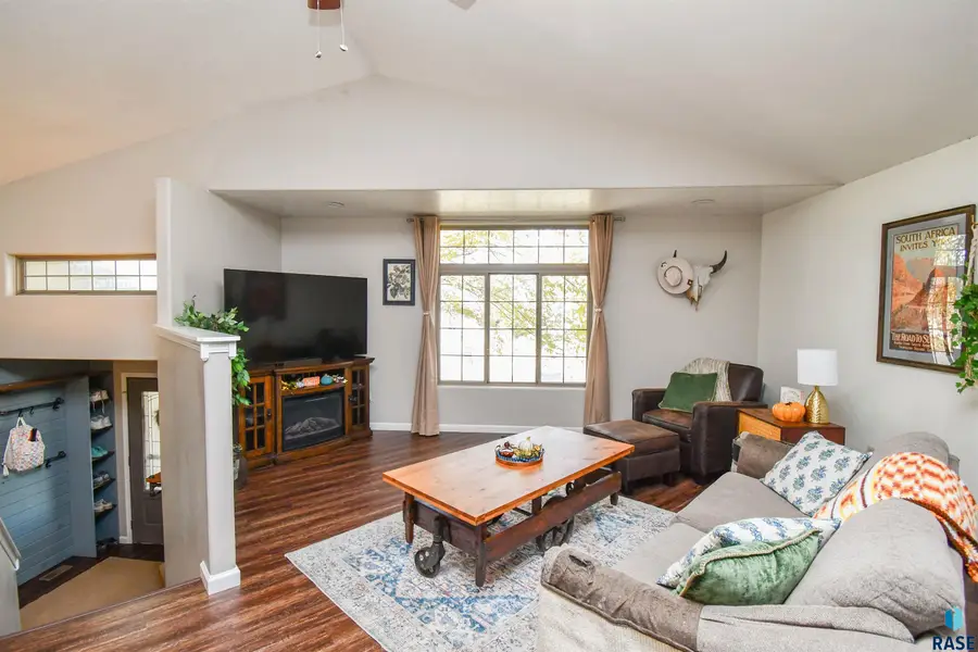 905 E Ryan Dr, Tea, SD 57064 - #2