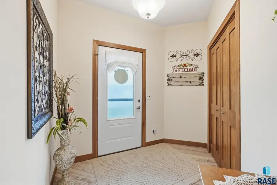 2401 N Main Ave, Tea, SD 57064 - #2