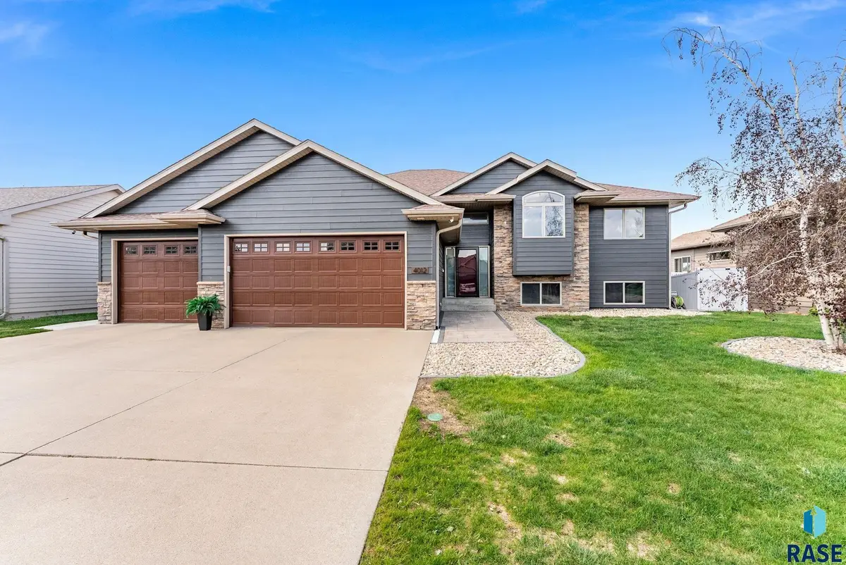 4012 W 90th St, Sioux Falls, SD 57108 - #1
