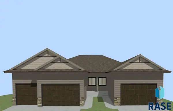 2039 S Sonoma Pl, Sioux Falls, SD 57106