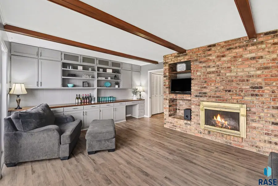 801 6th Ave, Pipestone, MN 56164 - #3