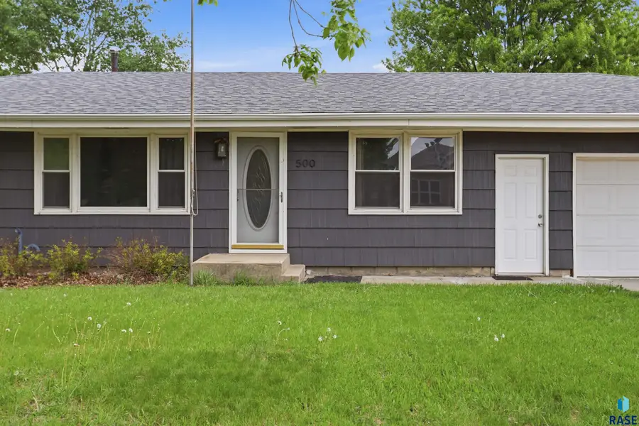 500 W 1st St, Tea, SD 57064 - #2