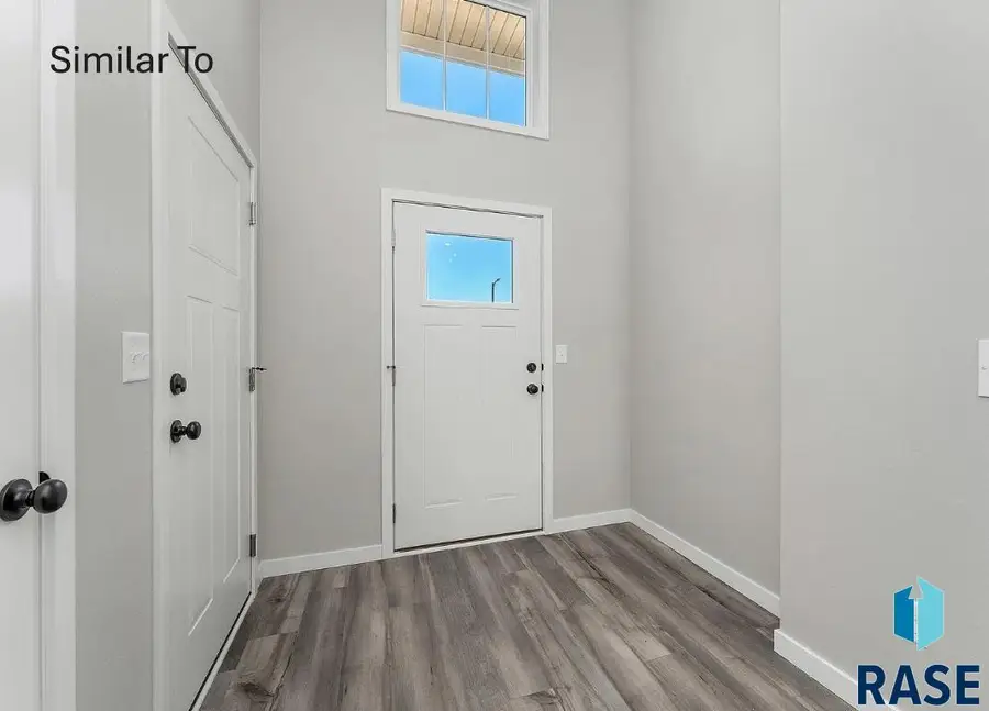 2205 E Alexa St, Brandon, SD 57005 - #2