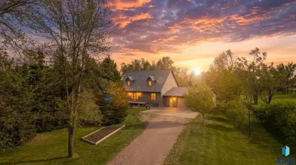28001 464th Ave, Lennox, SD 57039