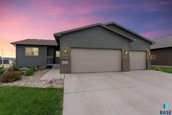 5801 N Sand Ave, Sioux Falls, SD 57104