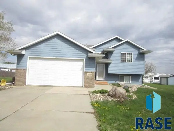 400 Pittsburgh Ave, Harrisburg, SD 57032
